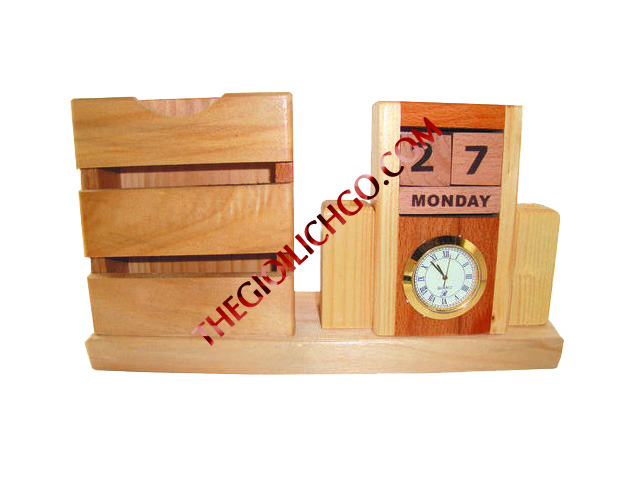 Lịch gỗ để bàn Tết có đồng hồ